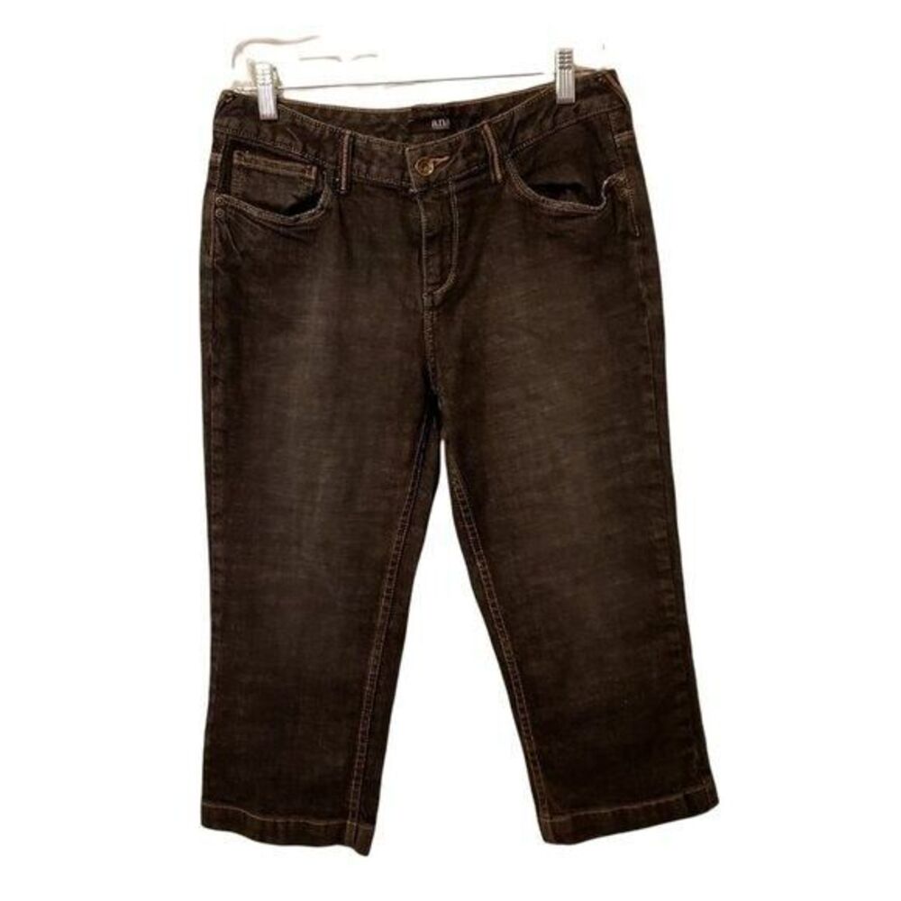 a.n.a A new Approach Womens Size 8P Blue  Solid Capri Jeans